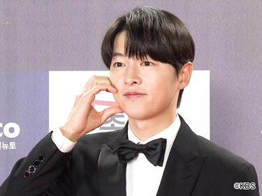 <strong>ソン・ジュンギ</strong>の感動的なスピーチも!<strong>パク・ボゴム</strong>、<strong>EXO</strong>の<strong>D.O.</strong>ら最旬スターも顔を揃えた韓国のアカデミー賞こと「第44回青龍映画賞」の名場面